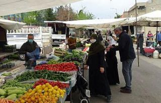 Korona virüsten dolayı 15 gün kurulmayan pazar...
