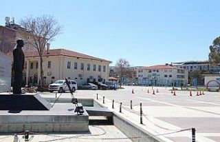 Kula’nın ana caddelerinde maskesiz dolaşmak yasaklandı