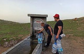 Kumalar Dağı’ndaki şifalı su Ramazan ayında...