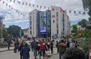 Kuşadası’nda meydan kavgası; 2 gözaltı