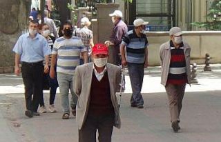 Kütahya’da 65 yaş ve üzeri vatandaşlar yeniden...