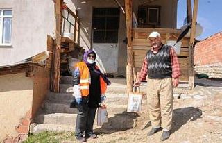 Kütahya’da fidanlar evlere teslim