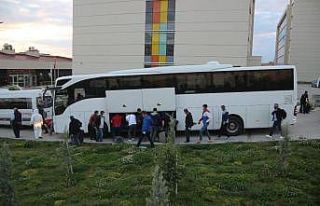 Kuveyt’ten getirilen Türk vatandaşları karantinaya...
