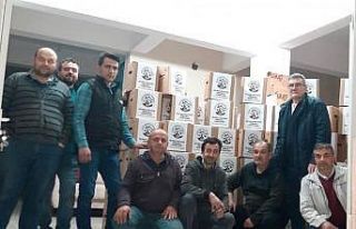 Mahalle derneğinden ihtiyaç sahiplerine yardım...