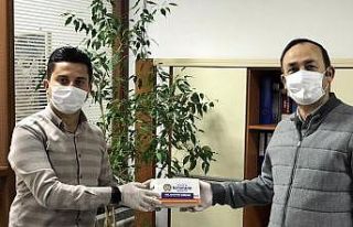 Malatya’da vakıf, dernek ve odalara maske dağıtıldı