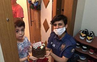 Maltepe’de polisten 6 yaşındaki çocuğa doğum...