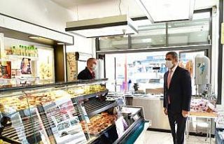 Mamak Belediye Başkanı Köse’den esnafa moral...