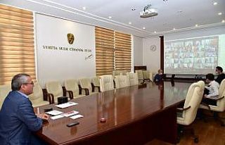 Manisa’da Covid-19 tedbirleri görüşüldü