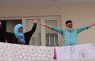 Manisalıların balkonda spor keyfi