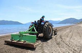 Marmaris Plajları sezona hazırlanıyor
