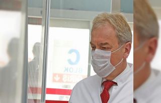 "Maskeyi süs gibi değil, burnumuzda açık...