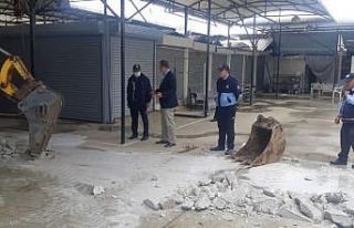 Mavişehir pazar yerinde çalışmalar sürüyor