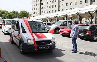 Melikgazi Belediyesi 30 bin iaşe paketini ihtiyaç...