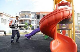 Menderes’te parklar çocukları bekliyor