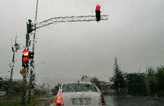 Meteoroloji bayramda 5 il için serin ve yağışlı...