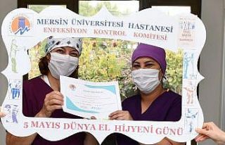 MEÜ’de doğru el hijyeni uygulayan hemşire ve...