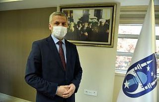 Mezarlıklar yeniden ziyarete açıldı