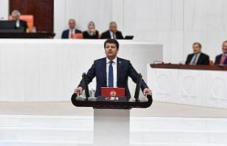 Milletvekili Tutdere, avukatların sorunlarını dile...