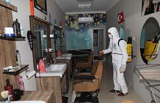 Mudanya’da kuaför ve berberlere ücretsiz dezenfekte