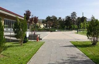 Muş’ta 65 yaş üstü vatandaşlar evde kalmayı...