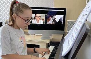 Müzik eğitimi mesafe tanımıyor