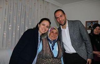 Niğde Belediye Başkanı Emrah Özdemir’den anneler...