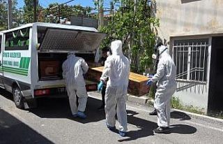 Öldüğü 2 hafta sonra fark edildi