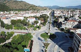 Ortaca’da sokağa çıkma kısıtlaması drone ile...