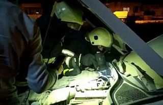 Otomobil yangını büyümeden söndürüldü