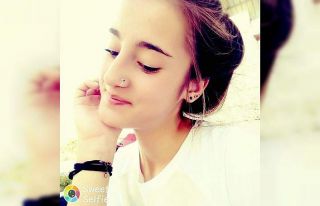 Otomobiller kafa kafa çarpıştı; 2 ölü