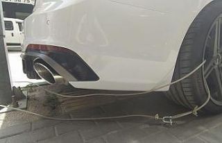 (Özel) 400 bin liralık araca öyle bir şey yaptı...