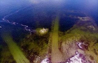 (Özel) Baraj suları yükseldi, eski köy su altında...