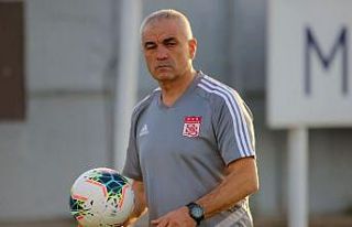 (Özel haber) Rıza Çalımbay: "Liglerin başlama...