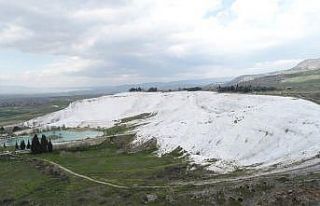 (Özel) Hava kalitesi iyileşen Denizli’de Pamukkale’nin...