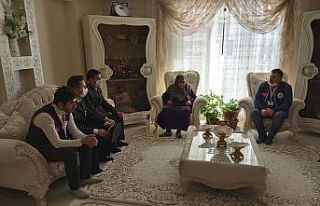 Pasinler Vefa Grubu ihtiyaçlıların yardımına...