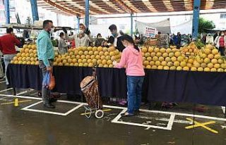Pazar alanları yeniden tasarlanıyor