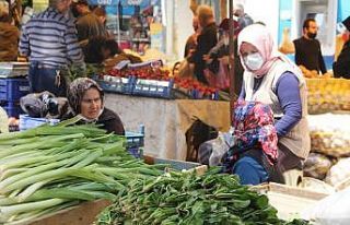 Pazarda fiyatlar pahalı, işler durgun