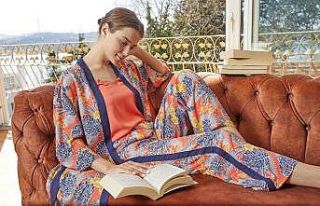 Pijama modası bu yaz pembe