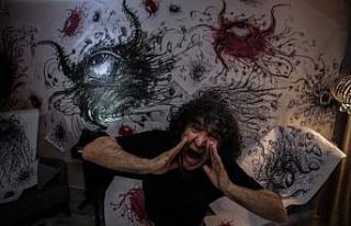 Profesör sessiz çığlık atarak Covid-19’a dikkat...