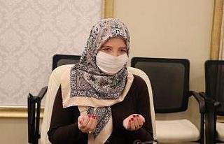 Ramazan ayının atmosferinden etkilendi, Müslüman...