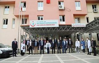 Sağlık çalışanı anneler unutulmadı