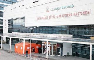 Sağlık çalışanlarından örnek davranış