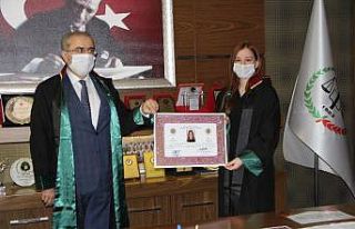 Samsun’da stajyer avukatlar cübbe giydi