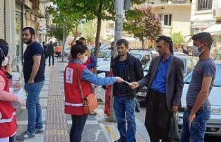 Şanlıurfa’da ücretsiz maske dağıtılıyor