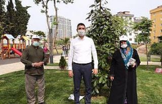 Sıcaktan fenalaşan vatandaşa başkandan müdahale