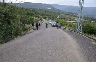 Silifke’de çöken yollar hasat öncesi onarıldı