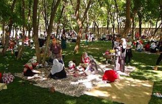 Silvan’da bin 200 yıllık ’Gülan’ bayramı...