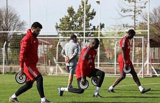 Sivasspor güç depoluyor