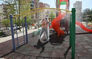 Sokağa çıkacak çocuklar için Atakum parklarında...