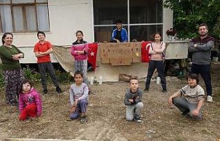 Sokağa çıkamayınca evlerinin bahçesinde Survivor...